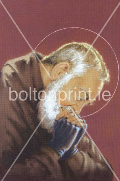 R130 Padre Pio Praying